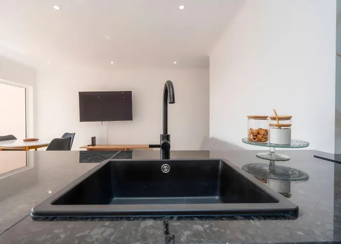 Luxpool * Албуфейра