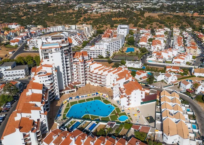 Апартаменти Luxpool