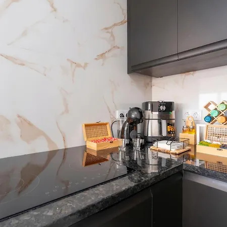 Luxpool شقة البوفيرا