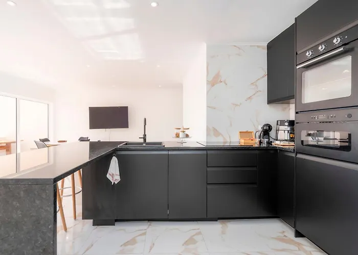 Luxpool Apartamento *