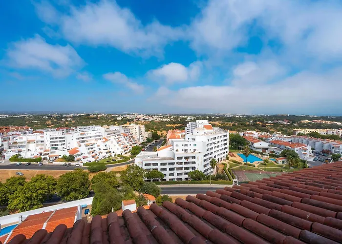 Luxpool Apartamento *